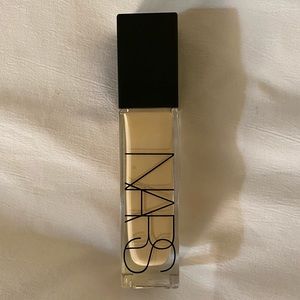 NARS Radiant Longwear Foundation